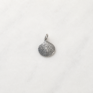 Fine Detailed Scallop Shell Charm - Sterling Silver