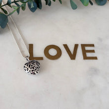 Load image into Gallery viewer, Sterling Silver Vintage Heart Pendant
