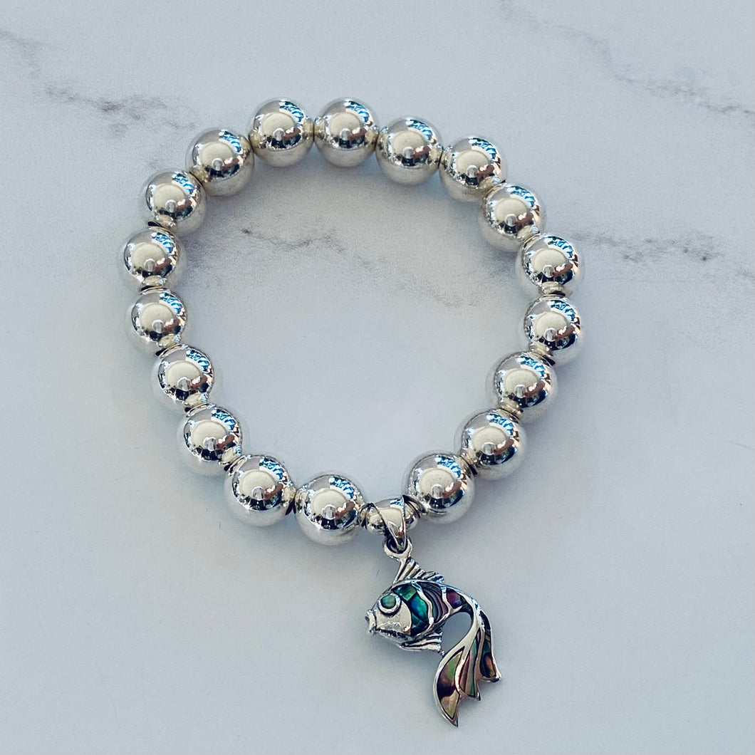 10mm Mother of Pearl Fish Bracelet